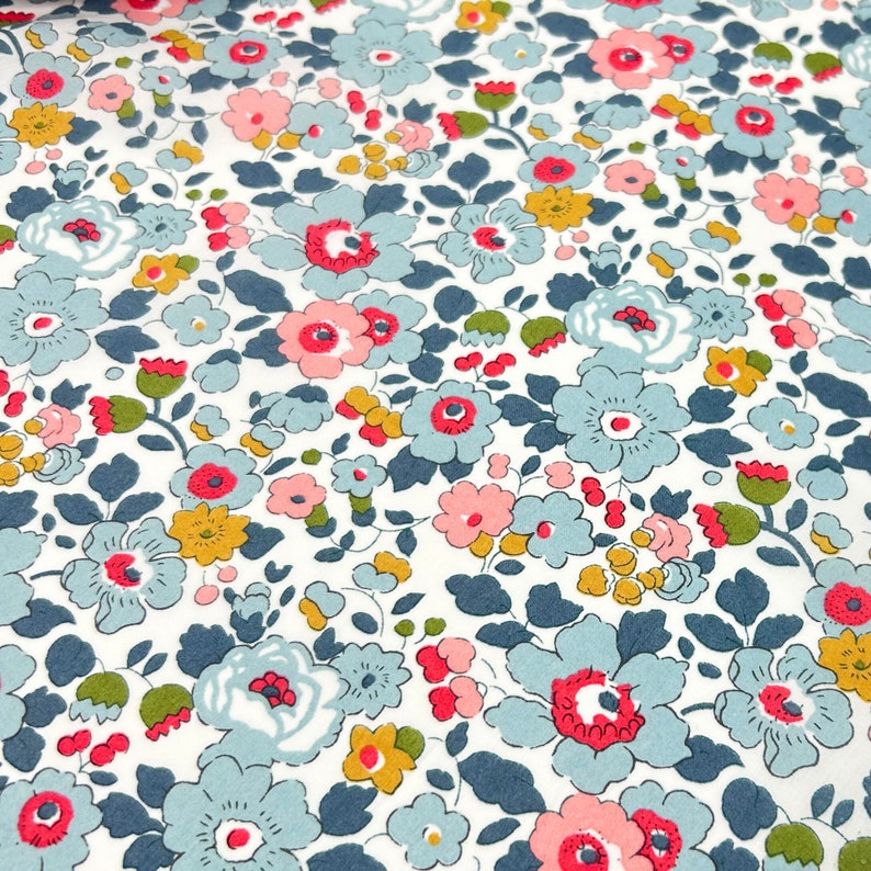 Liberty of London Tana Lawn - Betsy P Blue