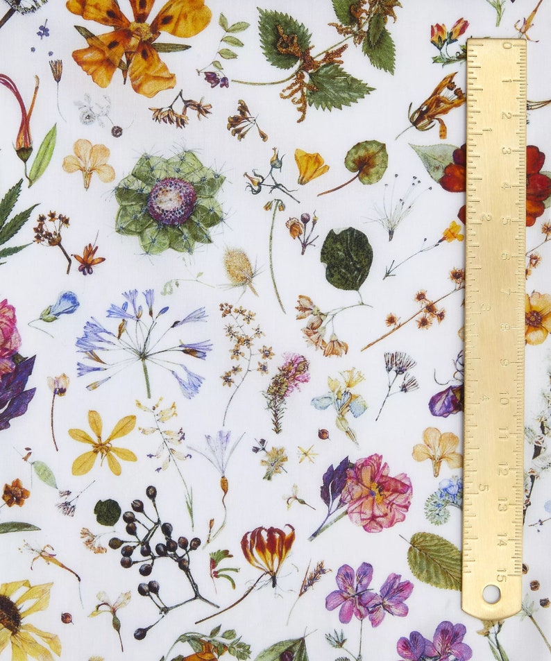 Liberty of London Tana Lawn - Floral Eve White