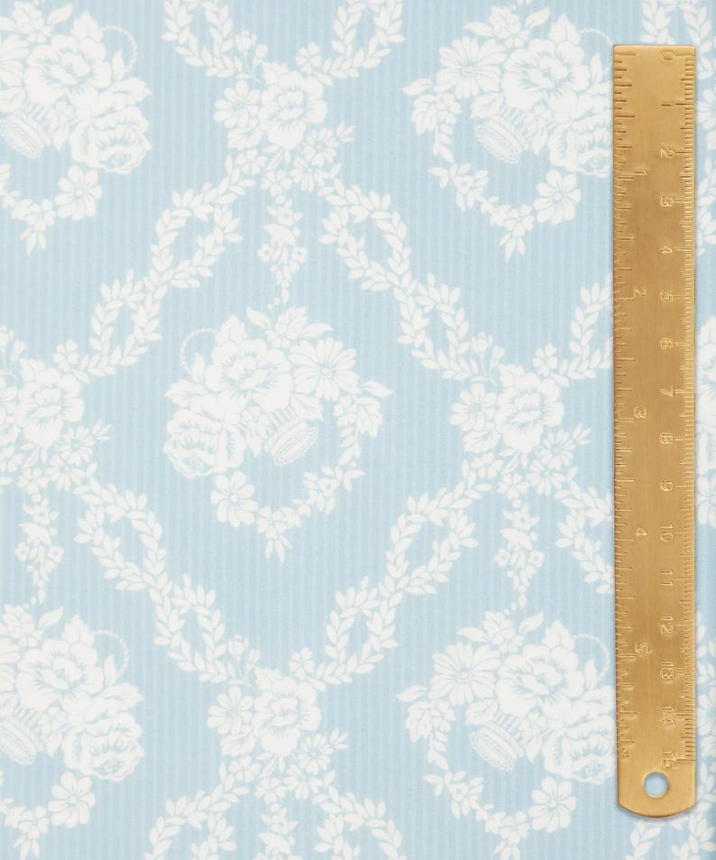 Liberty of London Tana Lawn - Garland Hampers