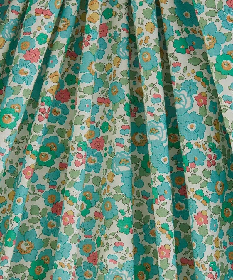 Liberty of London Tana Lawn - Betsy D Turquoise